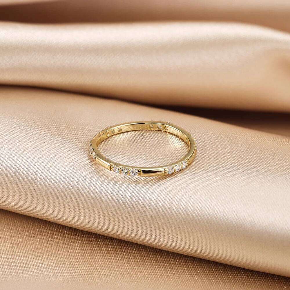 ORSA JEWELS 100% 925 Sterling Silver Minimalist Ring Round 5A CZ Zircon Rings 2025 Women Gift Fine Casual Birthday Jewelry APR37 XJ260127