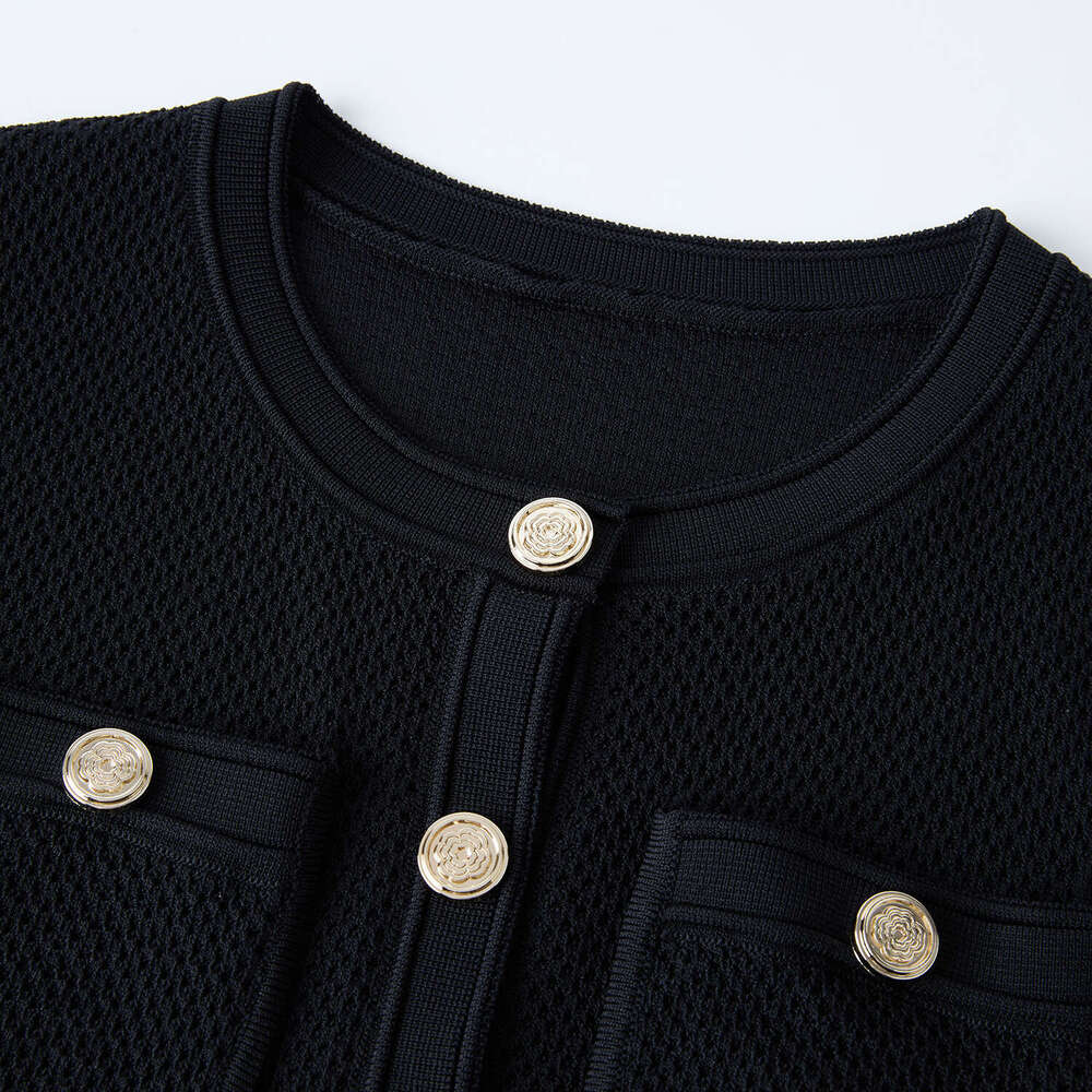 2026 summer new French slim fit round neck single breasted solid color women's dress for children