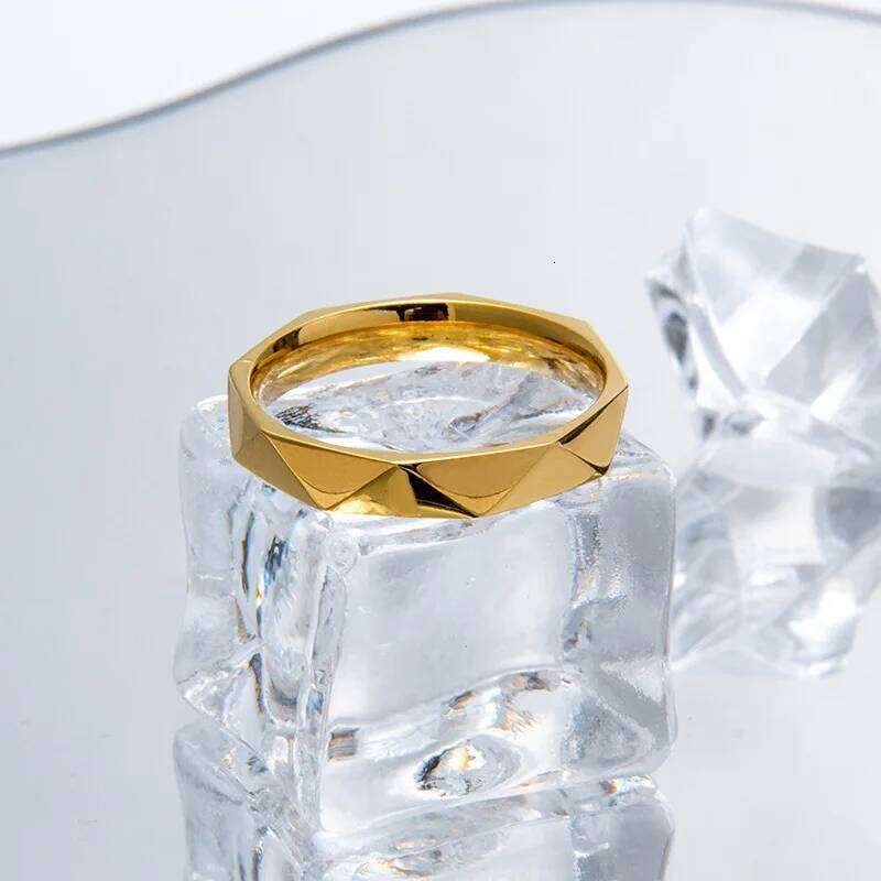 4mm Minimalism Stainless Steel Rhombus Surface Cutting Unisex Ring Props Accessories Gifts Classic Couple Jewelry XJ260127