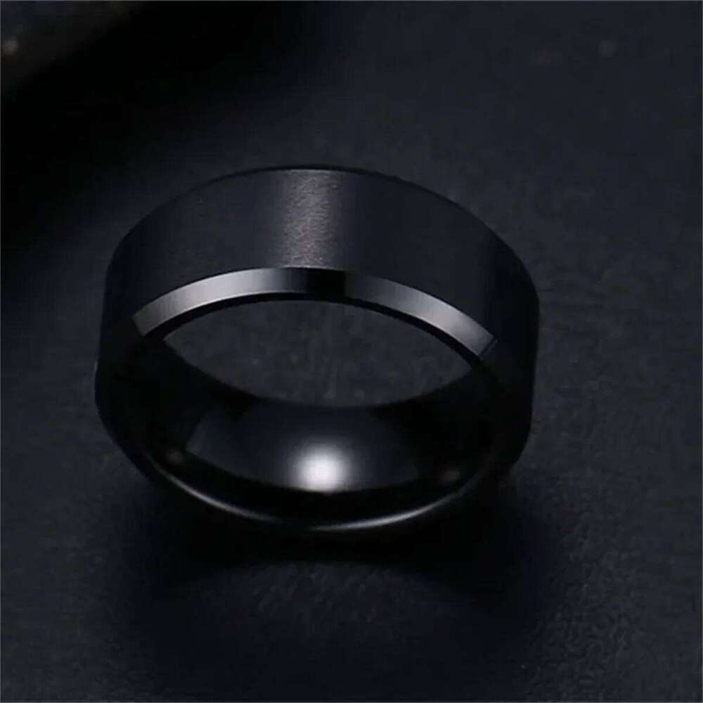Charm Ring for Men Women Stainless Steel Black Rings Wedding Engagement Band Quality Matte Male Jewelry XJ260127