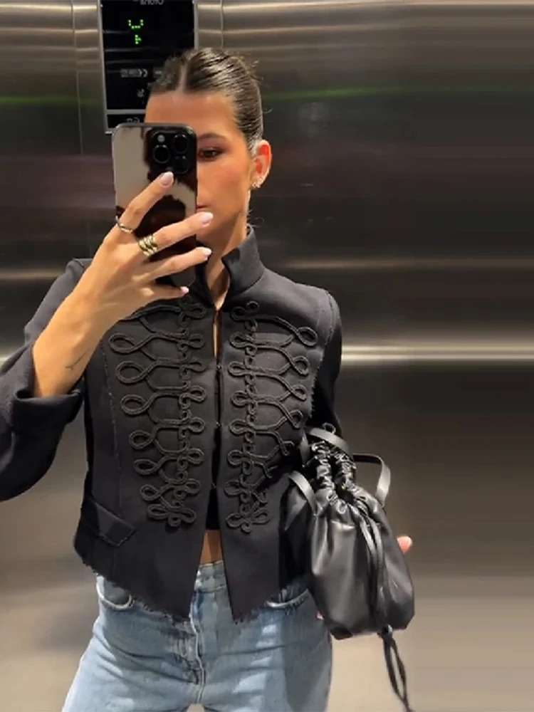 Chic Womens Jacket O-neck Full Sleeve Chinese Knot Female Napoleon Jackets 2026 Early Spring Chic High Street Lady Coats 260128