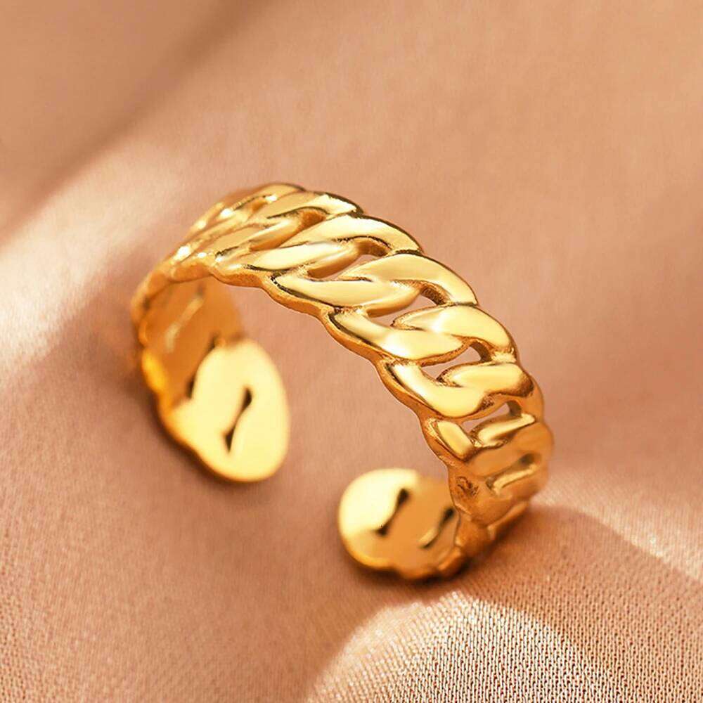 Stainless Steel Vintage Exquisite Hollow Adjustable Open Statement Light Luxury Fashion Rings For Women Jewelry New XJ260127