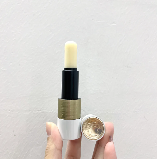 TOP Quality Lip care Balm Rouge Made in Italy 3.5g lip balm BAUME DE SOIN POUR LES LEVRES