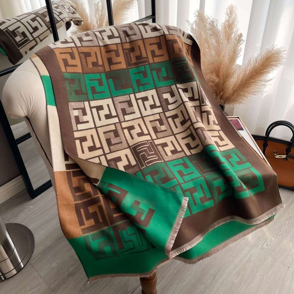European and American Imitation Cashmere Scarf for Women Letter Retro Autumn Winter Thick Versatile Neck Warmer Long Double-Sided Shawl Export