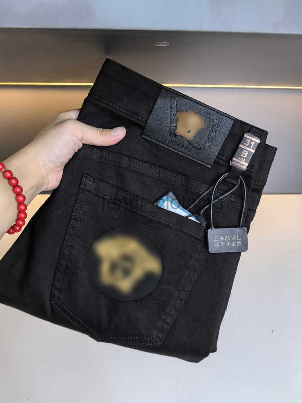 Men's Jeans Designer Embroidered High-End European Man Black Three-Proof Fabric Stretch Washed Slim Fit Straight Long Pants UQJW