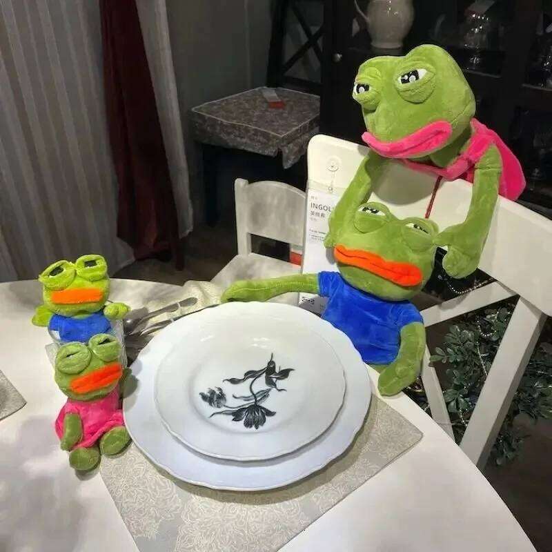 45cm Toy Soft Stuffed Pillow Expression Pepe The Sad Frog Animal; Plush Doll Birthday Gifts For Kids Y260128