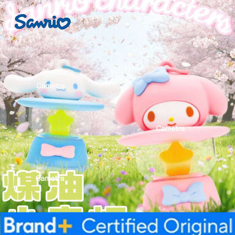Sanrio Original Keychain Creative Hello Kitty Night Light Keyring Cinnamoroll My Melody Kuromi Key Chain Schoolbag Pendant Gifts H2601281