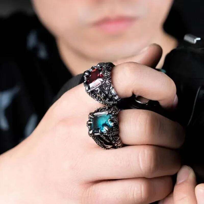1Pc Gothic Blue and Red Crystal Evil Demon Dragon Claw Ring for Men Gram Biker Punk Rock Hip Hop Cool Jewelry Accessories XJ260127