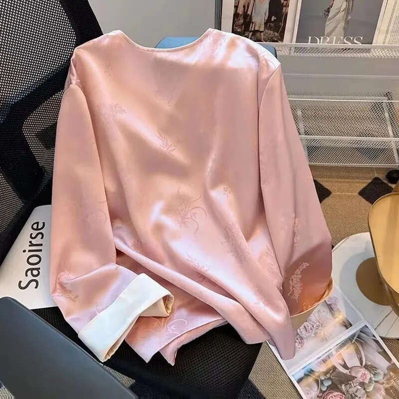 New Women's Shirt Spring Autumn Chinese Style V-Neck Temperament Ladies Blouse Design Sense Retro Lady Casual Tops DREAM RECALL