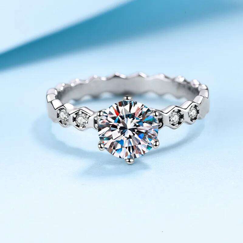 925 Sterling Silver Rings for Women Luxury 7mm Clear Cubic Zirconia Wedding Ring Vintage Fine Jewelry Gift Female XJ260127