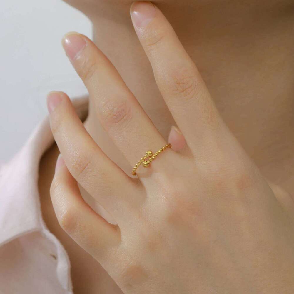 Skyrim Minimalist Stainless Steel Adjustable Rings Women Polished Finger Ring Simple Fashion Jewelry Wedding Gift Wholesale XJ260127