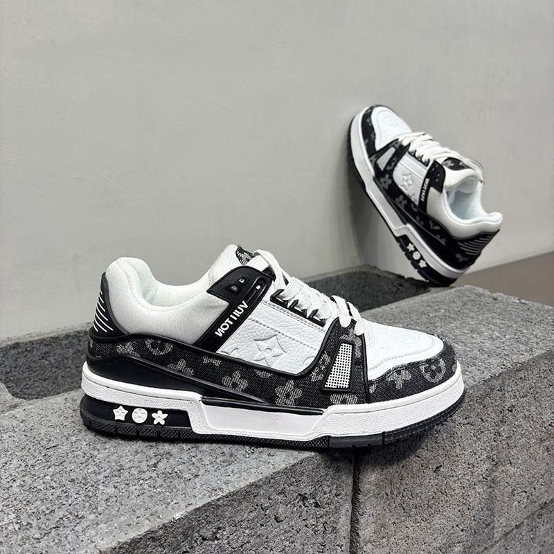 Free shipping Men shoes 2026 comfortable sporty casual fashionable breathable board shoes Pressure Relief