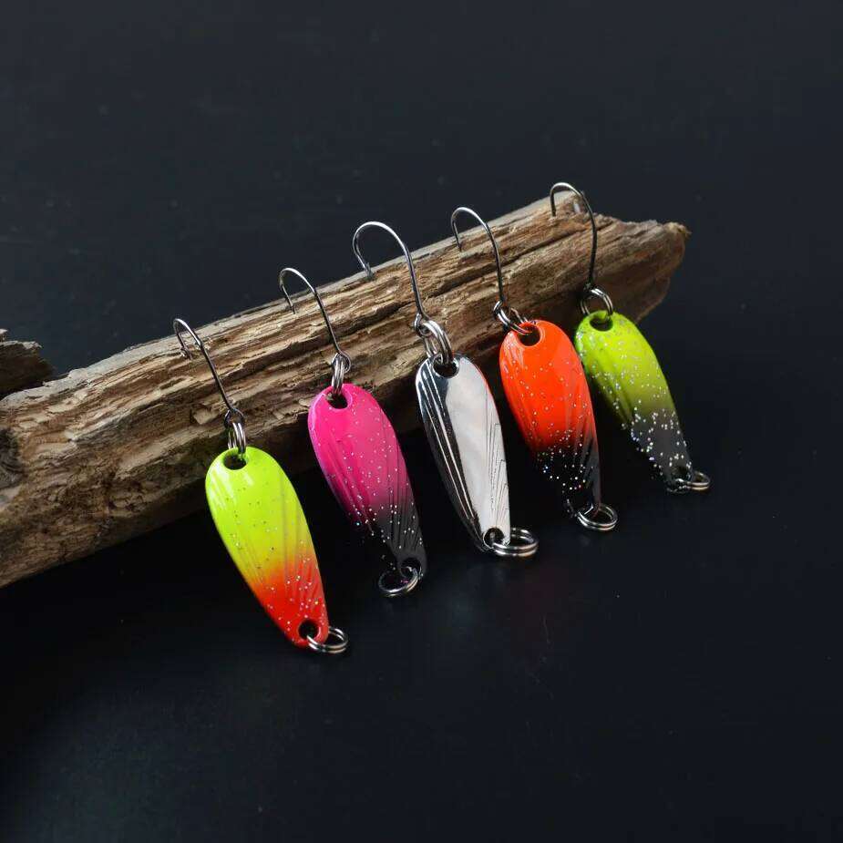 TOMA Spoons Metal Trout Lures 5pcs 2.2g 2.5g 3g 4.5g 5g Small Hard Bait Sequins Spinner Fishing Spoon with Single Hook Z260128