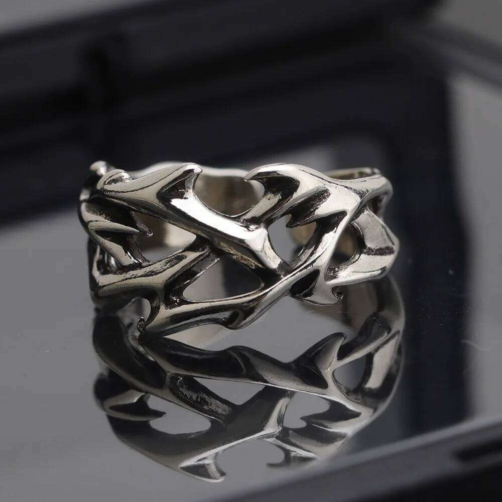 Creative Retro Irregularity Thorns Stainless Steel Opening Rings Gothic Punk Finger Ring for Men Women Personality Jewelry Gifts XJ260127