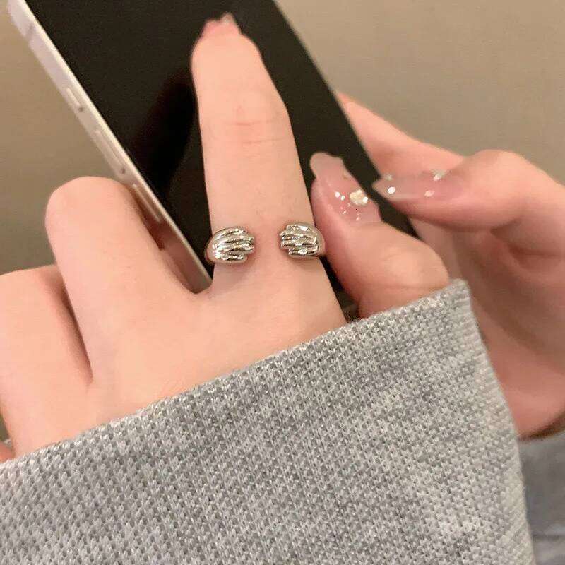 Women Cute Cat Claw Embrace Tightly Design Open Rings Gothic Adjustable Ring Jewelry Birthday Gifts XJ260127