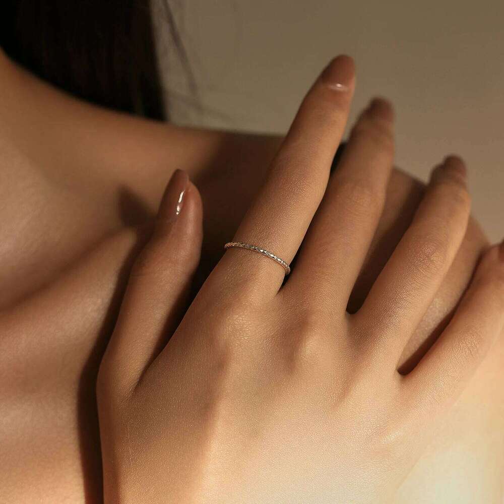 MODIAN 925 Sterling Silver Wavy Sparkling Simple Trendy Stackable Charm Ring Platinum Plated Fine Jewelry For Women Gifts XJ260127