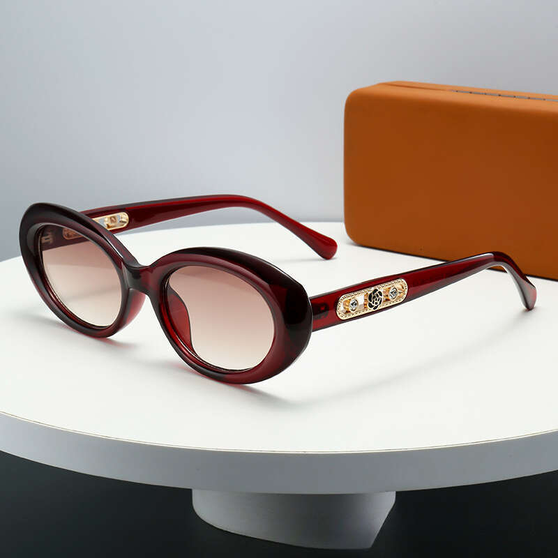 Sunglasses Oval Frame Camellia Pearl Accents Light Luxury Design for Social Media Style Daily Wear Gift High Quality Texture