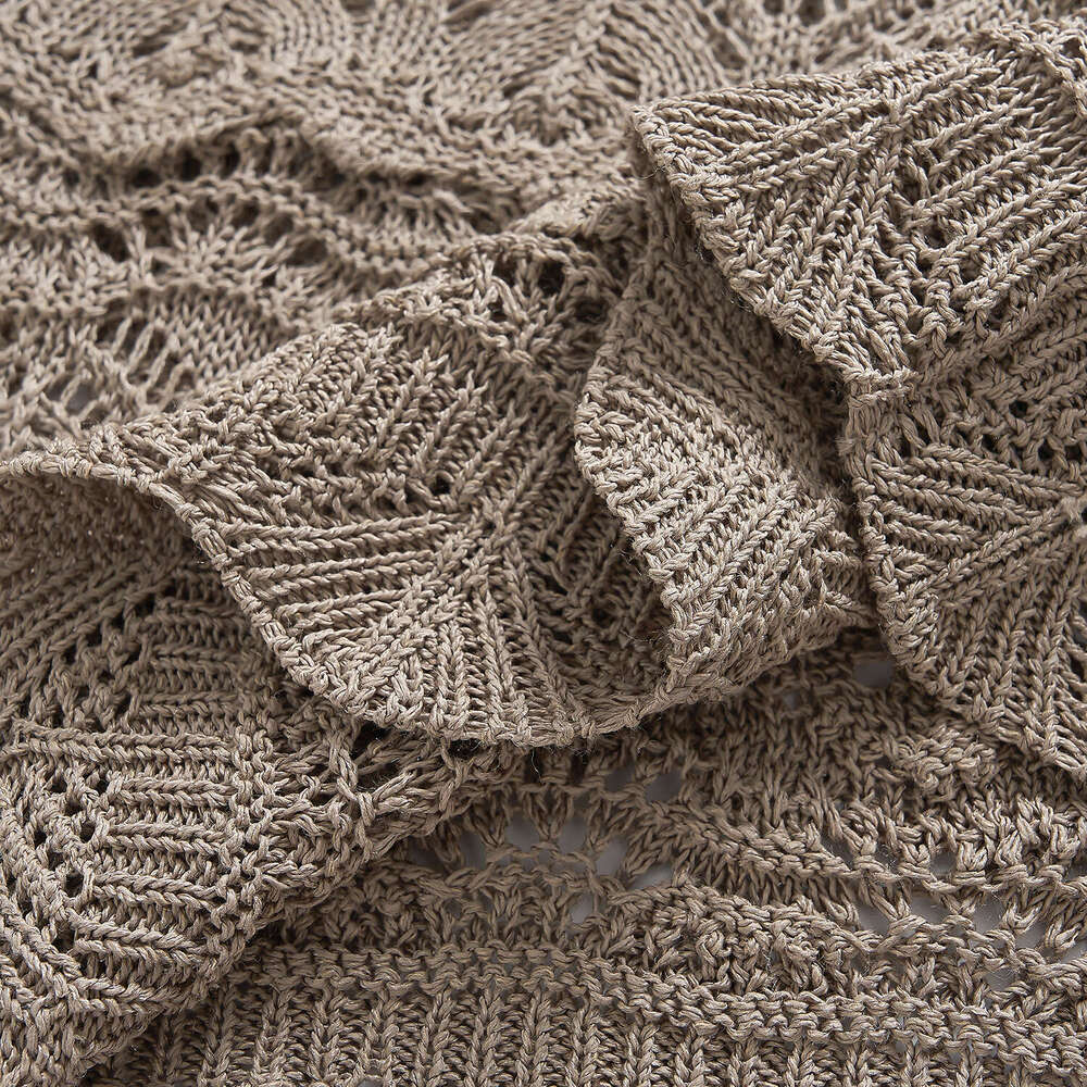 2026 Summer New French Design Knitted Hollow Crochet Needle Color blocked Round Neck Sleeveless Vest Linen Women's Top