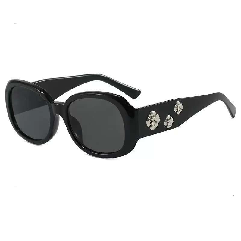 Sunglasses Camellia Flower Large Frame Slimming Design with UV Protection for Daily Street Wear Outdoor Sun Glasses Black Shades UV400 Protection Text