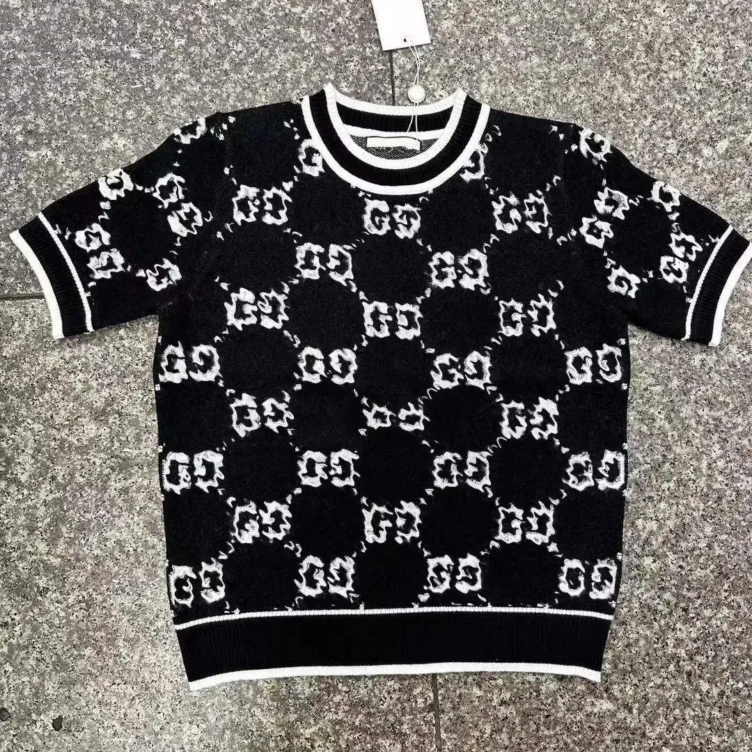 2026Designer Women Clothes Knitted Shirts Tops Ladies Tee Short Sleeve Luxury Womens T-shirts Summer Sweater Tshirt