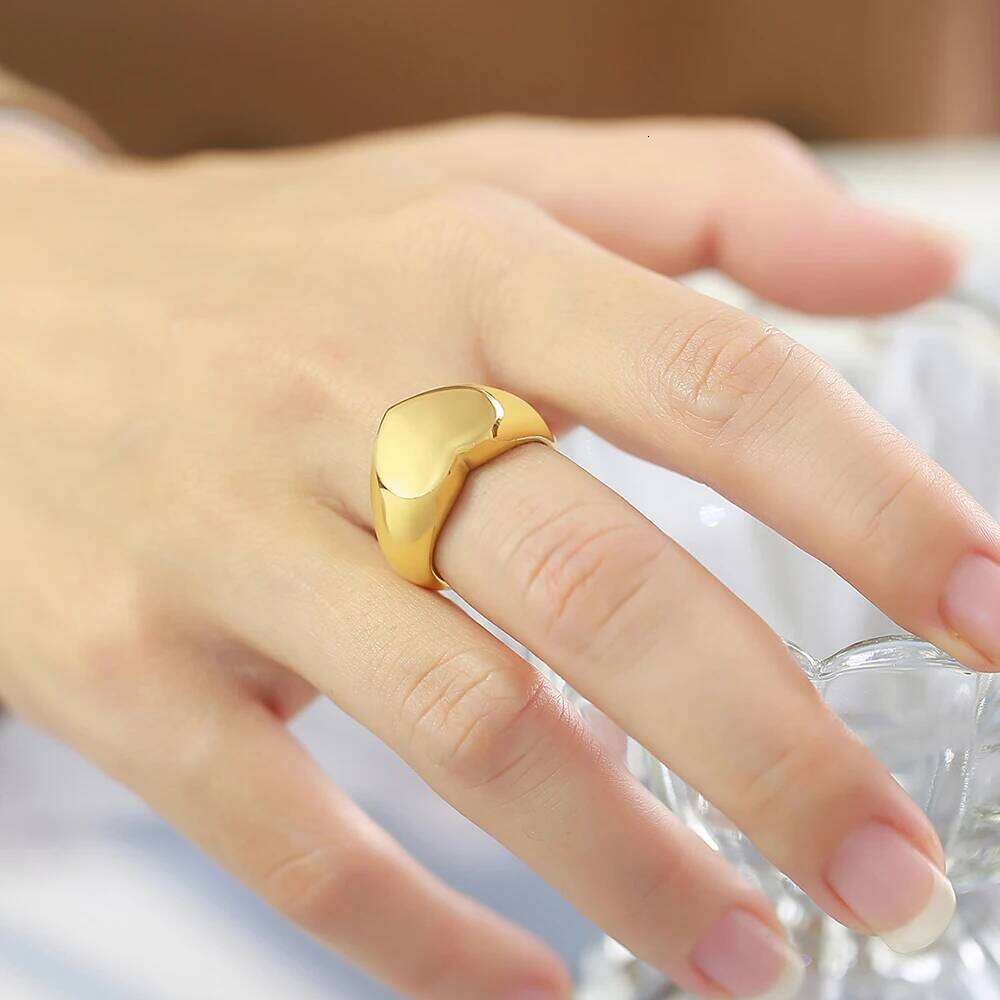 Romantic Heart Shaped Wedding Rings Stainless Steel Gold Color Fashion Jewelry for Women Men Ladies - Birthday Gift XJ260127