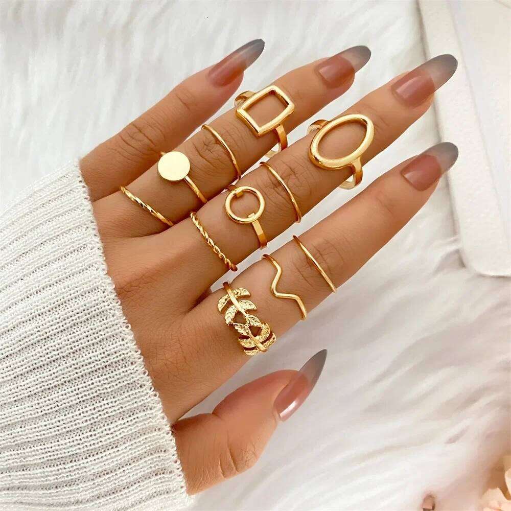 New Fashion Creative Geometric Leaf Wave Hollow Set 11 Pcs for Women Men Simple Knuckle Ring Charm Wedding Party Jewelry XJ260127