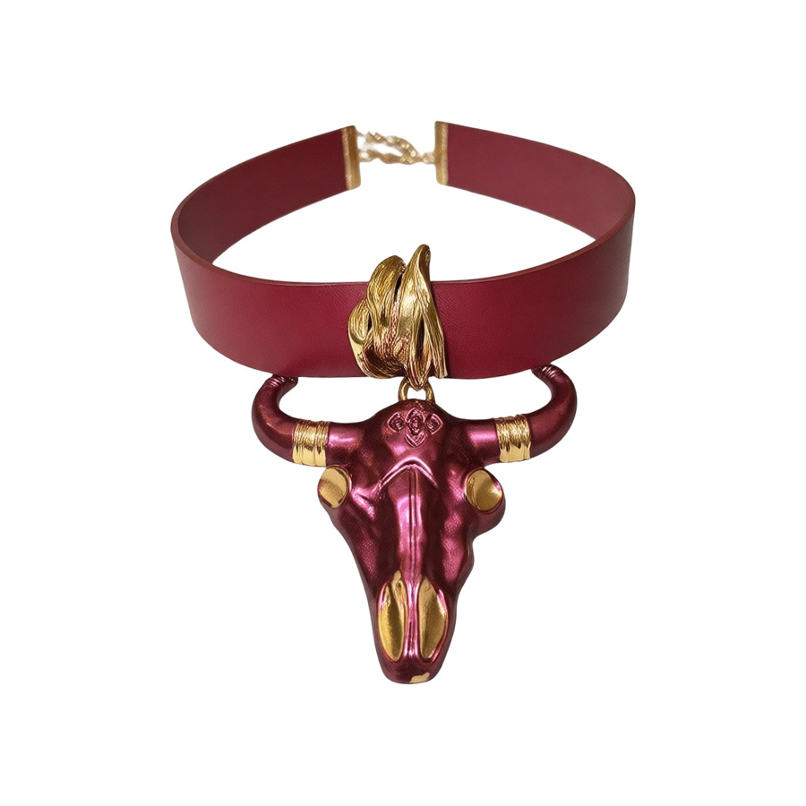 European and American Retro Leather Bull Head Pendant Necklace Personality Fashion Trend Temperament Clavicle Chain Design Sense Niche Jewelry - view 6