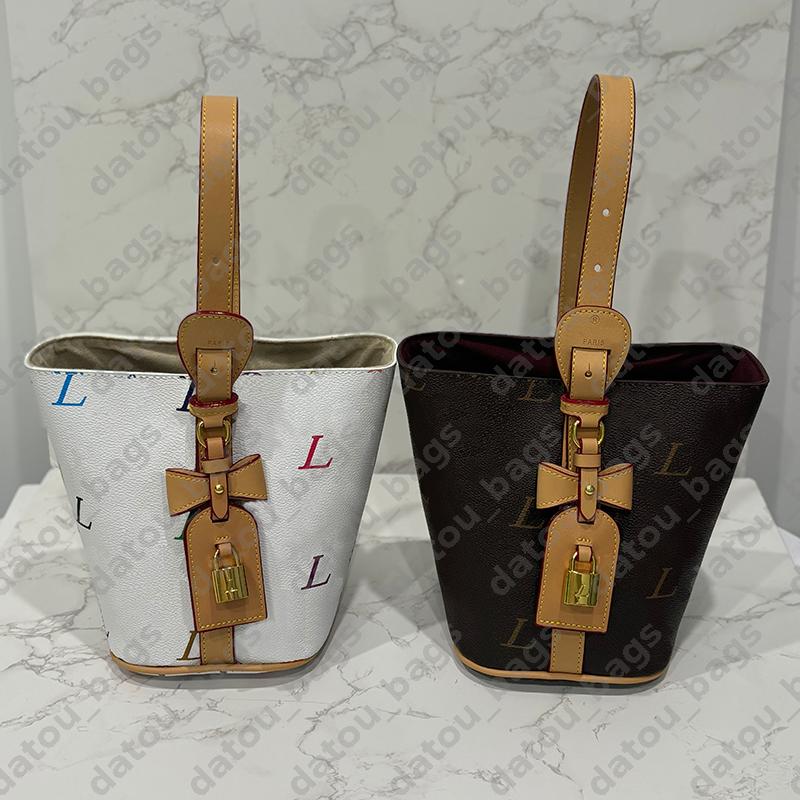 Womens Bucket Bag All In BB Luxury Crossbody Bags Bowknot Leather Luxury Handbag Colorful Letters Shoulder Bags