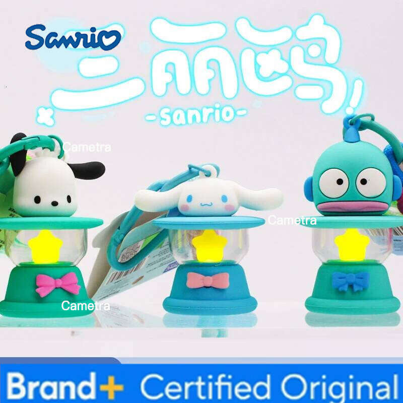 Sanrio Original Keychain Creative Hello Kitty Night Light Keyring Cinnamoroll My Melody Kuromi Key Chain Schoolbag Pendant Gifts H260128