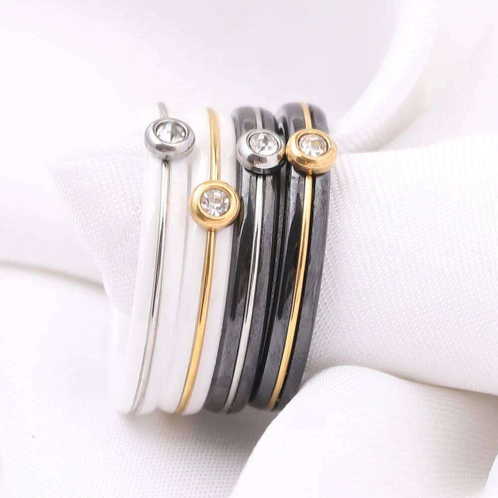HNSP 4MM luxury Zircon Ceramic Black White Ring For Women Finger Jewelry Accessories XJ260127