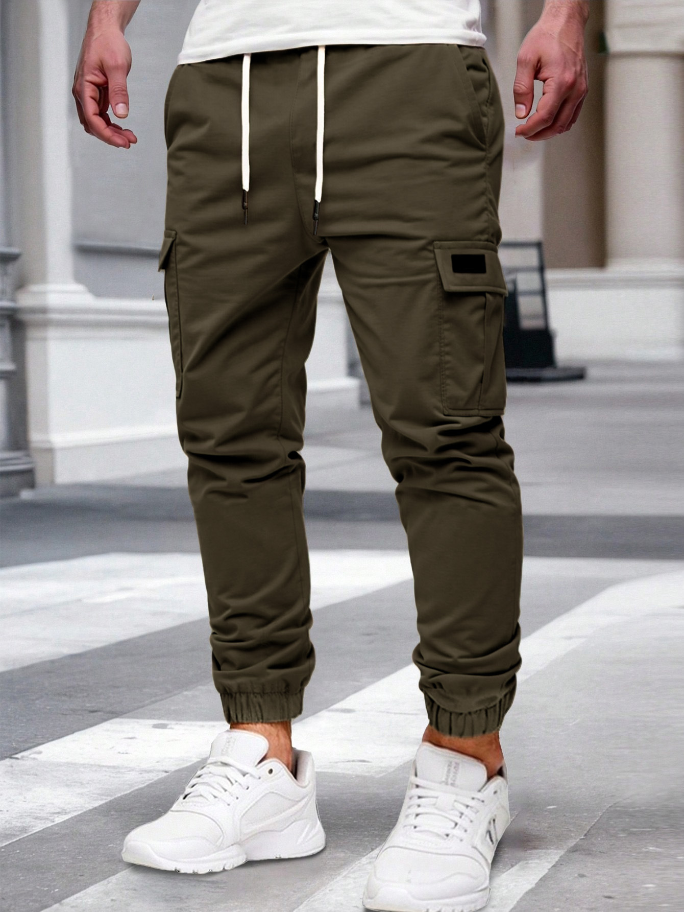 Luxury Fashion 2026 Tapered Cargo Pants for Men, Casual Utility Joggers with Multiple Pockets, Modern Street Style