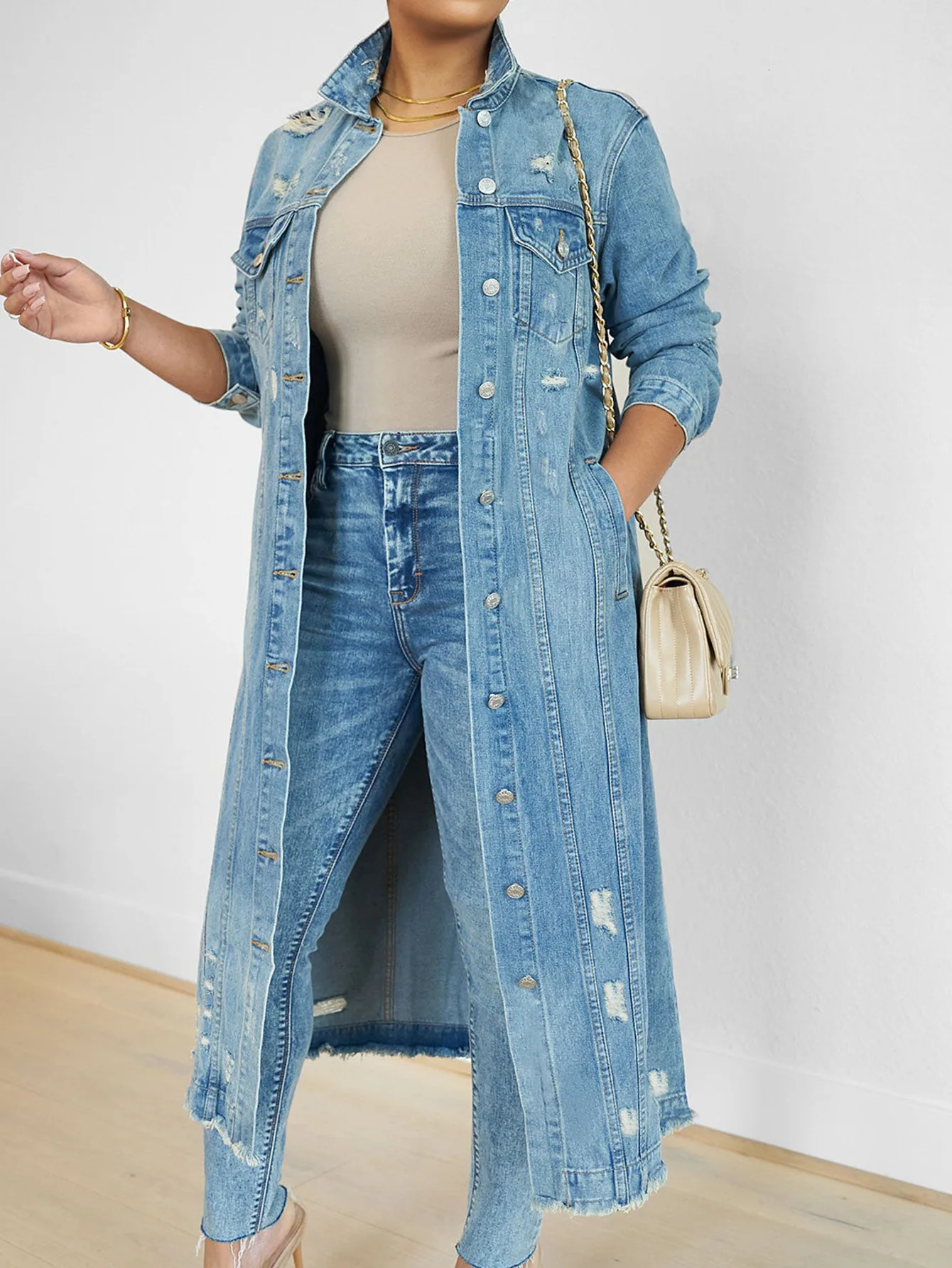 Women Long Denim Jacket Hole Overcoat Single Breasted Pockets Turn Down Collar 2024 Female Streetwear Vintage Jean Outerwear 260120