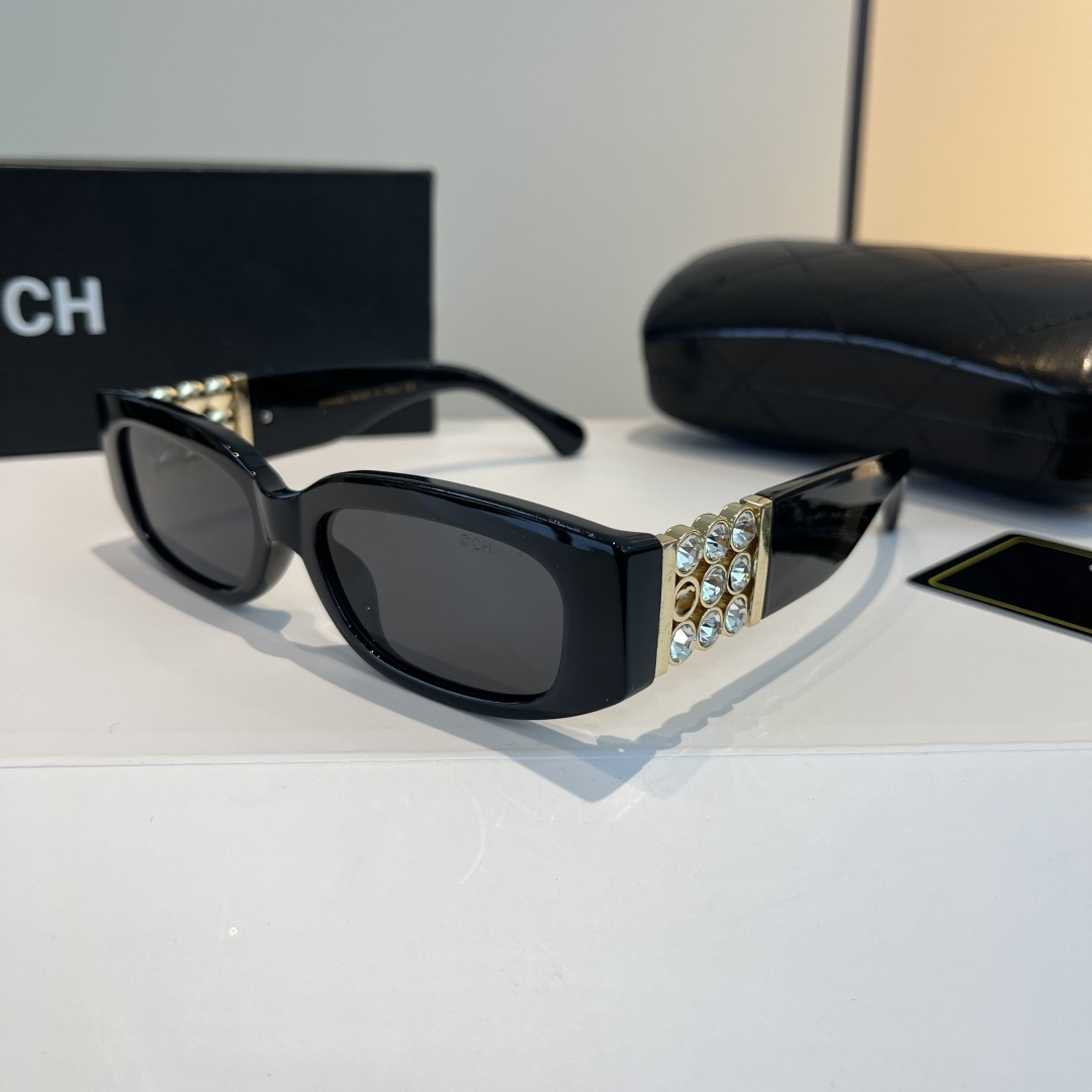 diamond designer sunglasses luxury Sunglasses for Women and men Glasses Mirror Pilot For specialty cool crowd Driving Radiation Protection Weapon Travel Female