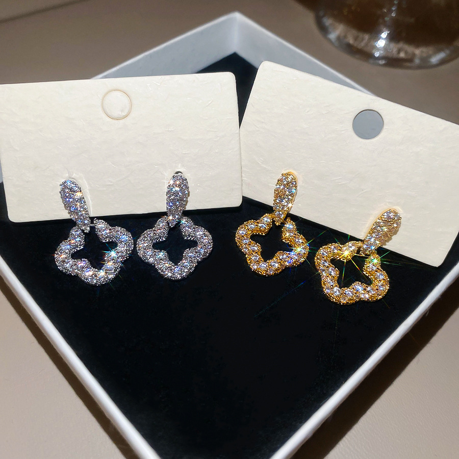Real Gold Plated Silver Needle Zircon Flower Personality Fashion Niche Temperament Light Luxury High-end Earrings for Women - view 8