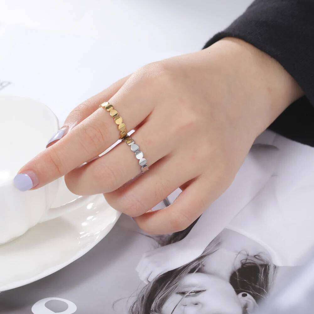 Skyrim Fashion Geometric Round Minimalist Rings for Women Girls Gold Color Stainless Steel Ring Wedding Party Jewelry Wholesale XJ260127