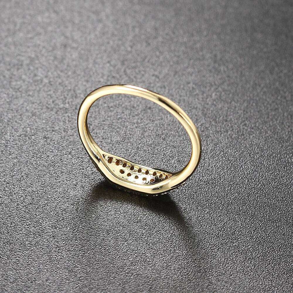 Minimalist Women's Stacking Rings Trendy Dainty Zirconia Gold Color Crystal Finger Accessories for Female Jewelry Wholesale R737 XJ260127