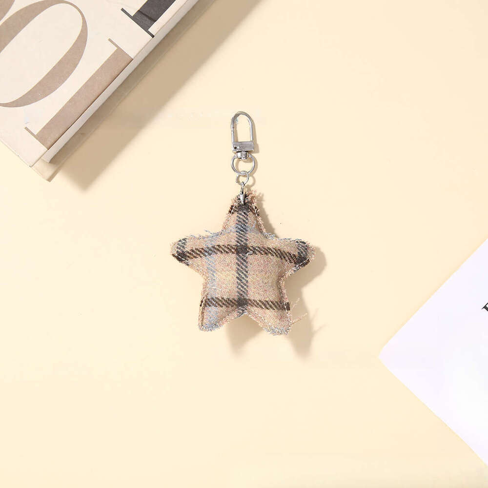 Bag Charm Keychain Plaid Fabric Star Pendant Silver Hanger Keychain Accessory for Daily Use