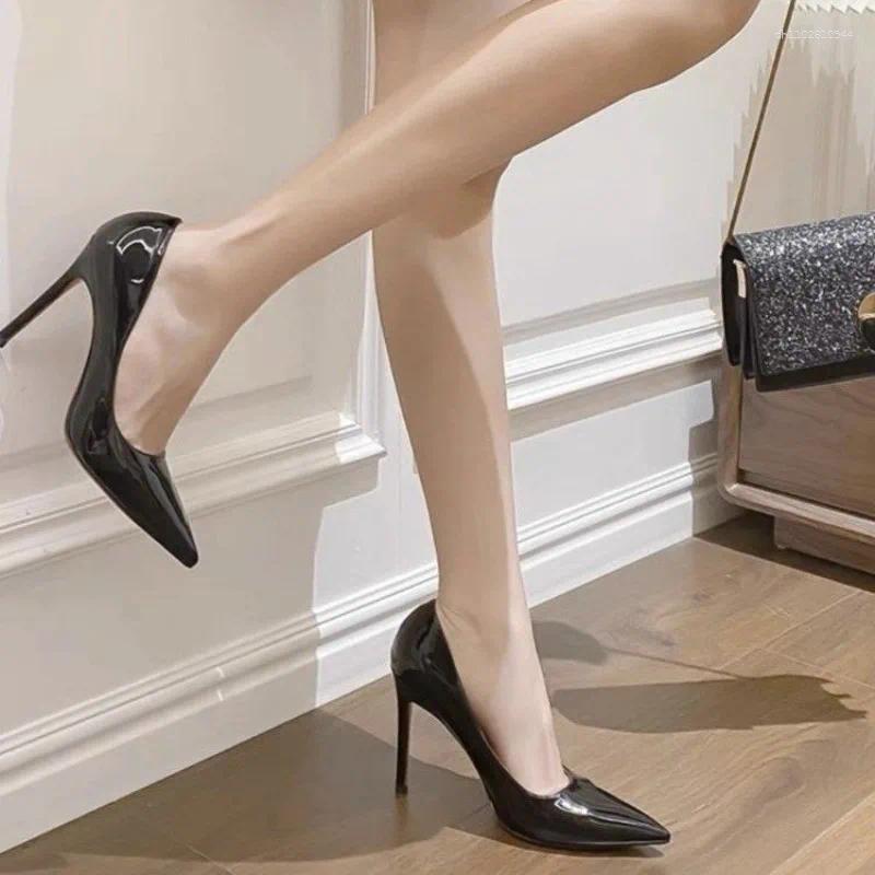 Dress Shoes 2026 Women's 9cm Stiletto Heel Pumps Glossy Patent Leather Pointed-Toe Sexy Chic Evening Party Footwear For Ladies dh4921001
