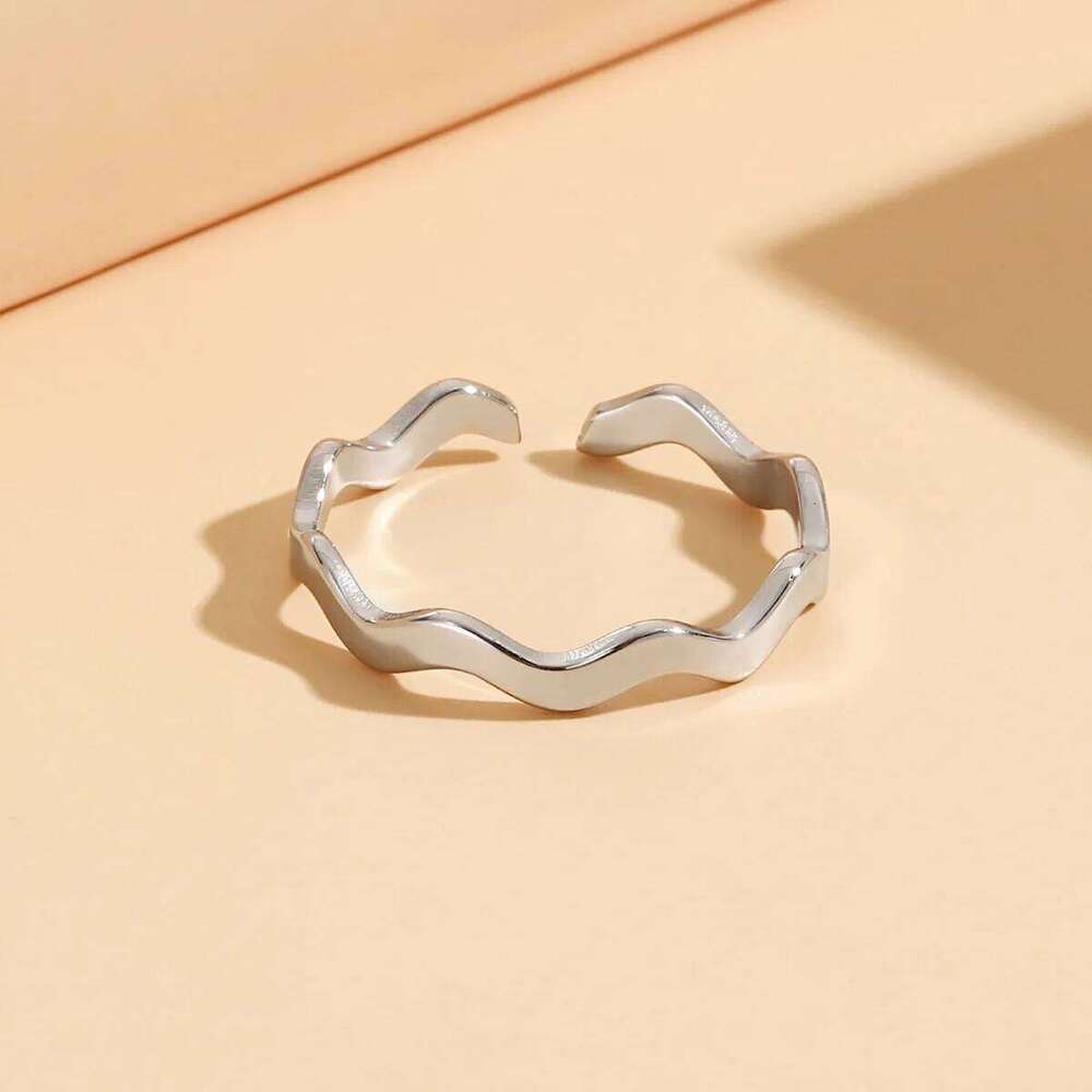 New Fashion Stainless Steel Wave Open for Women Female Adjustable Geometric Mbius Rings Non-fading Jewelry Gift Wholesale XJ260127