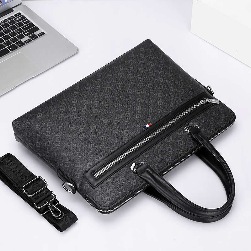 Luxury Shoulder Bags New Handbag Horizontal Business PVC Briefcase Men S Commuting A File Computer Bag Trendy SENYY