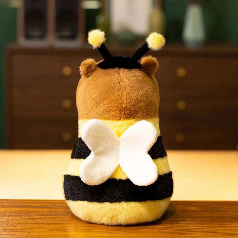 Kawaii Simulation Bee Plush Doll Soft Stuffed Animal Toy for Kids Capybara Lovers Room Decor Y260128