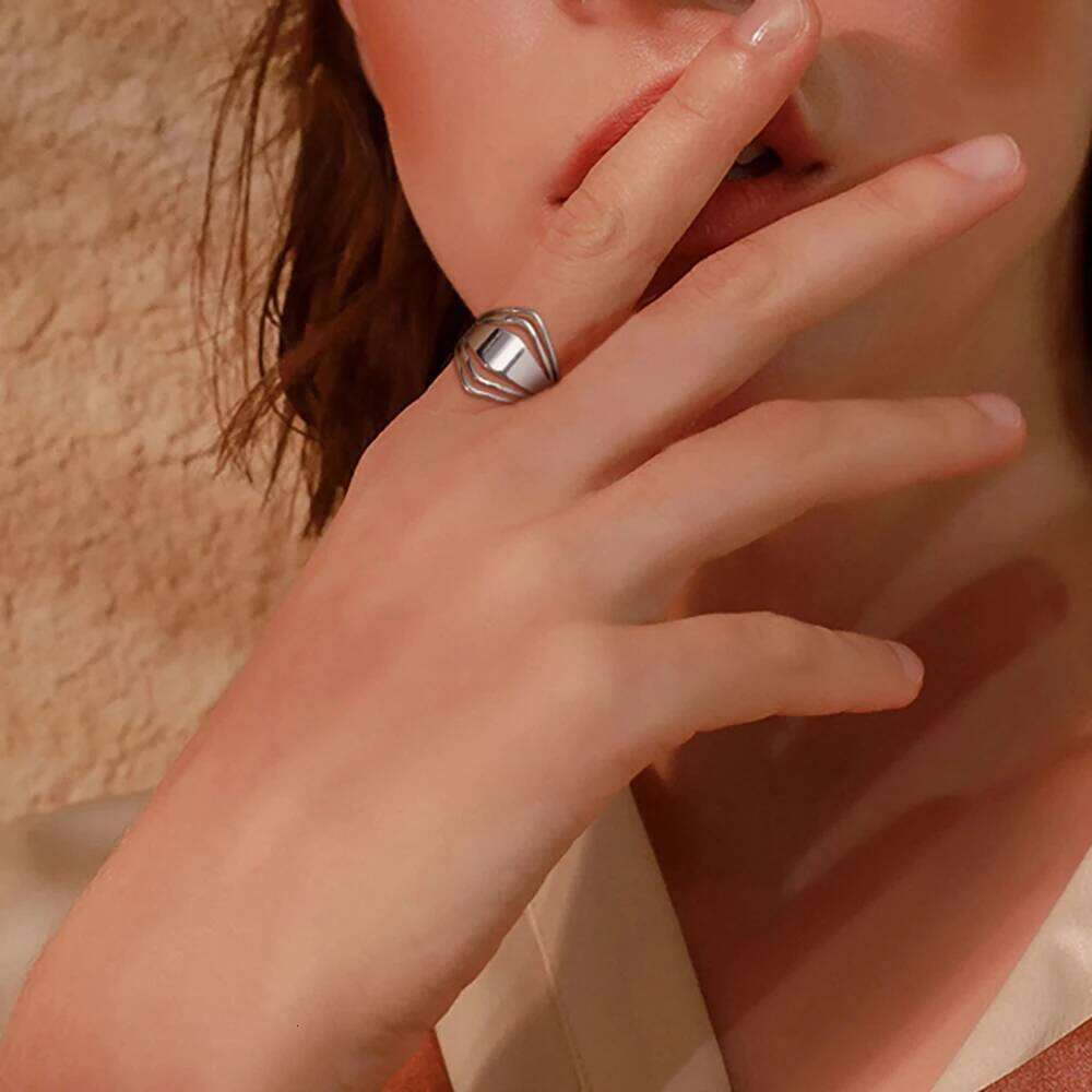 Skyrim Stainless Steel Ring Heart Star Flower Butterfly Moon Phase Geometric Women's Finger Rings Wedding Gift Wholesale XJ260127