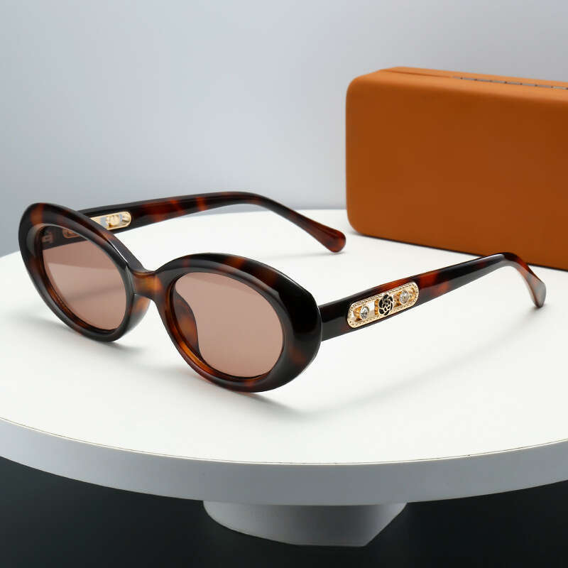 Sunglasses Oval Frame Camellia Pearl Accents Light Luxury Design for Social Media Style Daily Wear Gift High Quality Texture