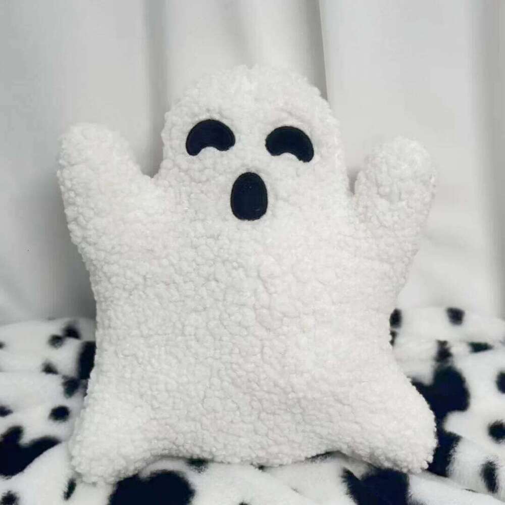 20cm/30cm Cute Ghost Plush Toy Halloween Party Toys Spooky Atmosphere Kawaii Collectible Gift for Kids Home Decor Y260128