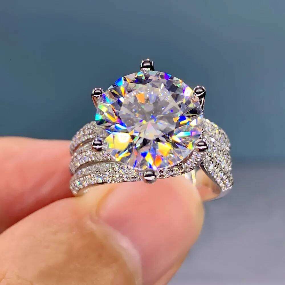 10MM Cubic Zirconia Wedding Bands for Women Luxury Crystal CZ Ring Engagement Accessories New Arrival Trendy Jewelry R7851 XJ260127