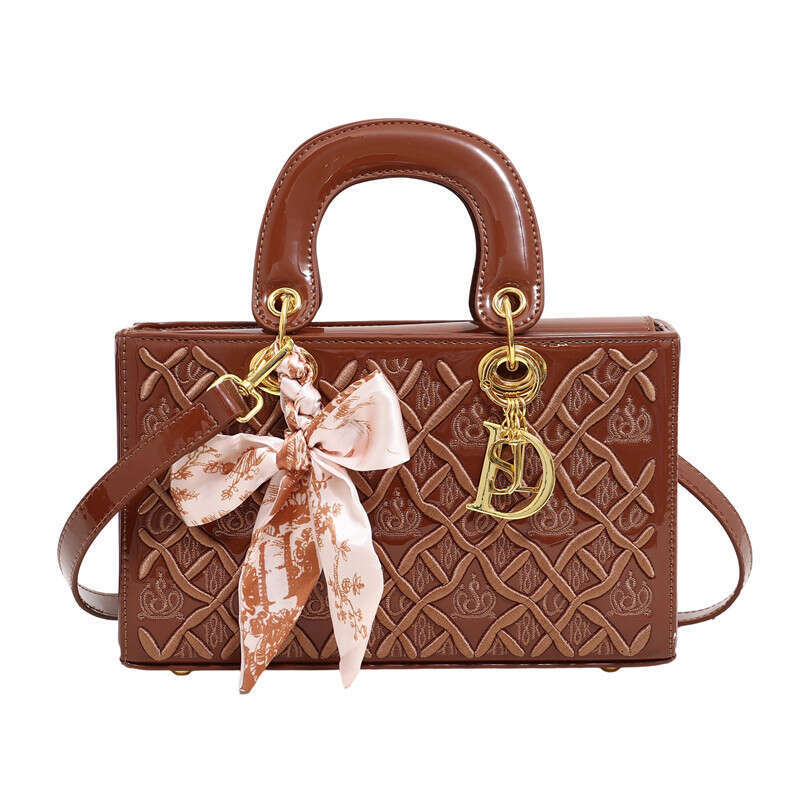 Heavy Embroidery Handbag Princess Diana Style Women New Hot-Selling Fashion Scarf Single Shoulder Crossbody Bag tote