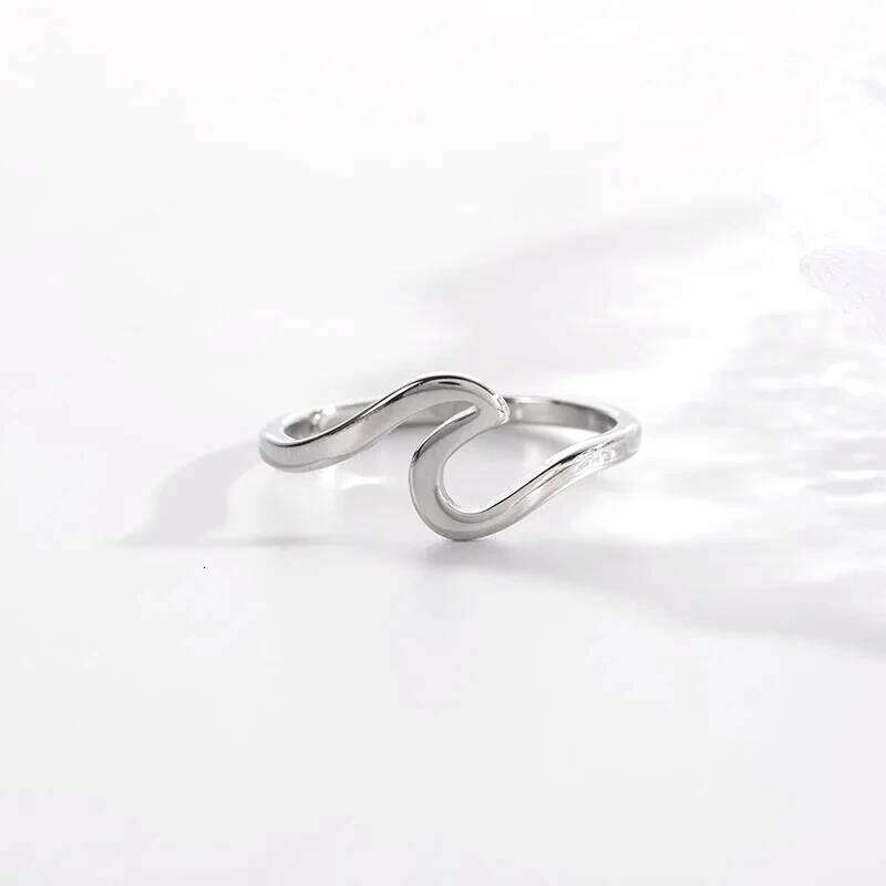 Stainless Steel Rings for Women Men New Simple Design Sea Wave Shape Ring Size 5-10 Surf Wavy Jewelry Accessories XJ260127