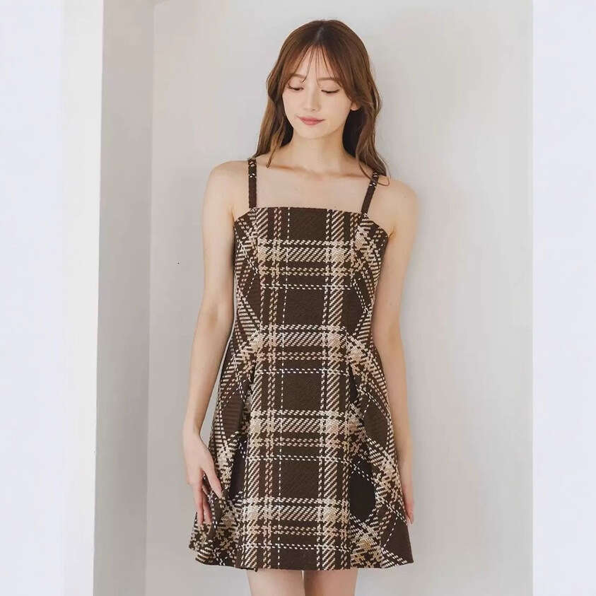 2026 new Japanese style sweet multifunctional high waisted roving plaid belt dress for autumn and winter slim fit