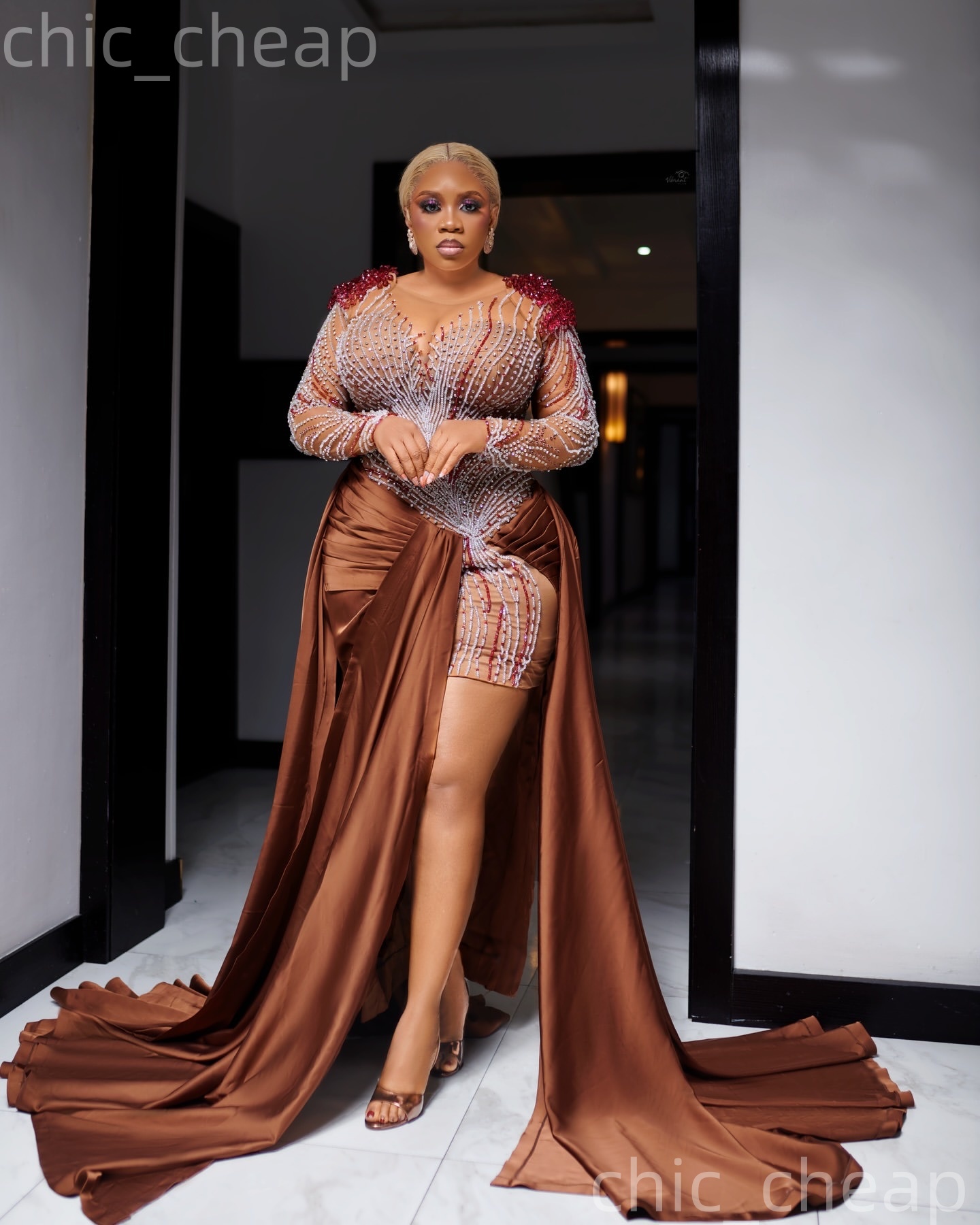 Aso Ebi Brown Sheath Prom Dresses 2026 Crystals Beaded Illusion High Split Evening Formal Party Second Birthday Engagement Gowns Dress For Special Occ