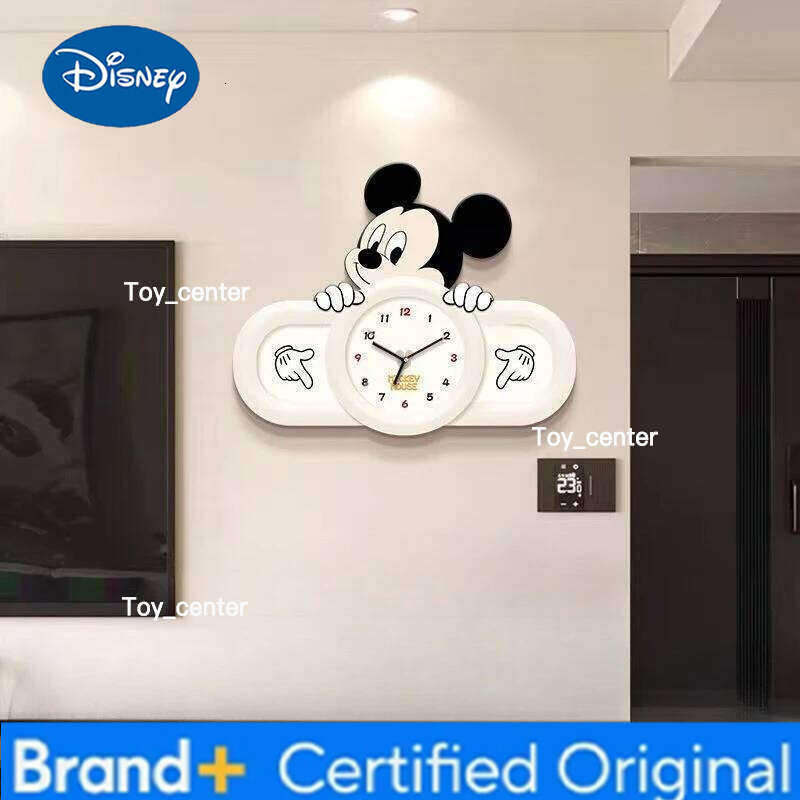 Disney Mickey Cartoon Living Creative TV Children's Room New Simple Modern Silent Restaurant Wall Clock Gift H260128